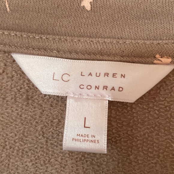 Lauren Conrad ruffle sweater size L - Picture 2 of 4